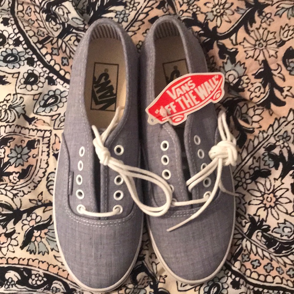 Vans Classic Women’s Sneaker